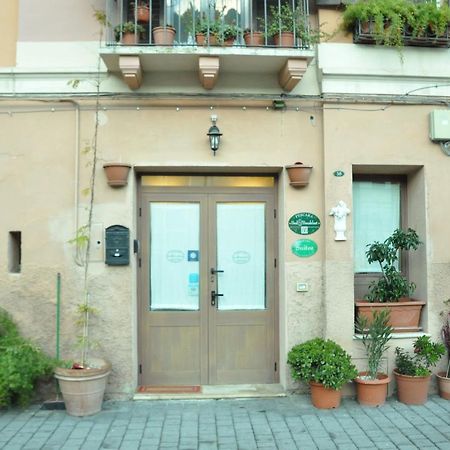 Bed And Breakfast Piazza Mercato Pescara Exterior photo